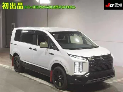 Mitsubishi Delica D:5