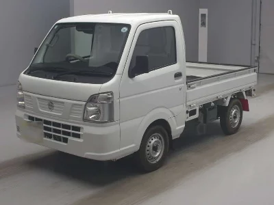 Nissan NT100 Clipper
