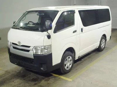 Toyota HiAce Van