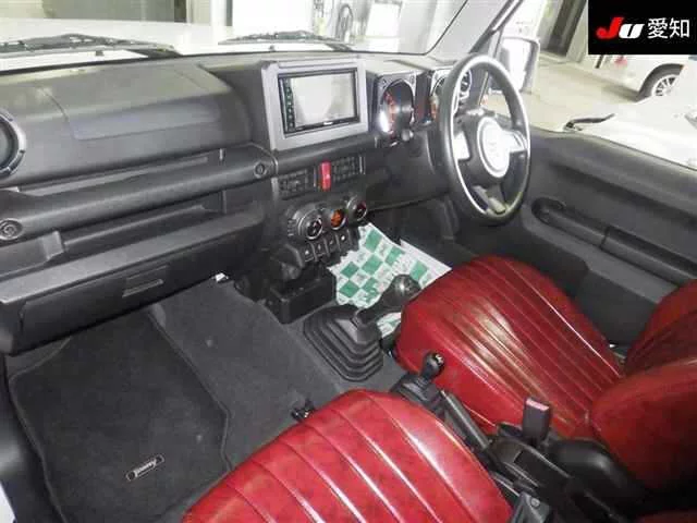 Suzuki Jimny Wide  с аукциона в Японии