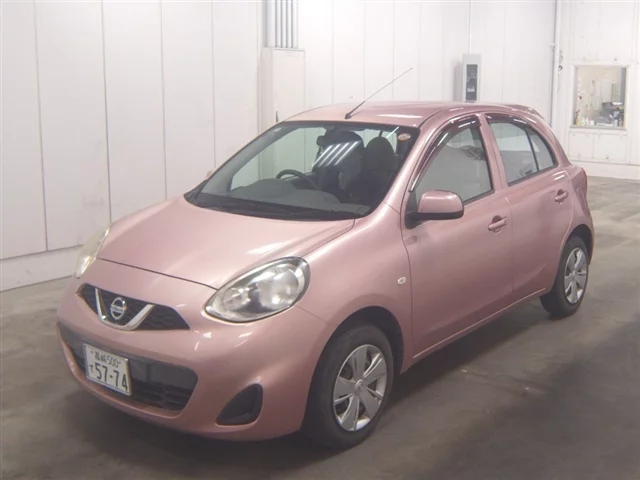 Nissan March  с аукциона в Японии