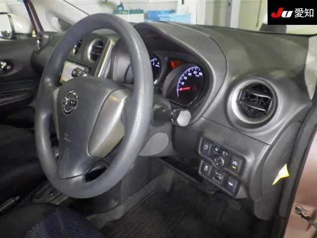 Nissan Note  с аукциона в Японии