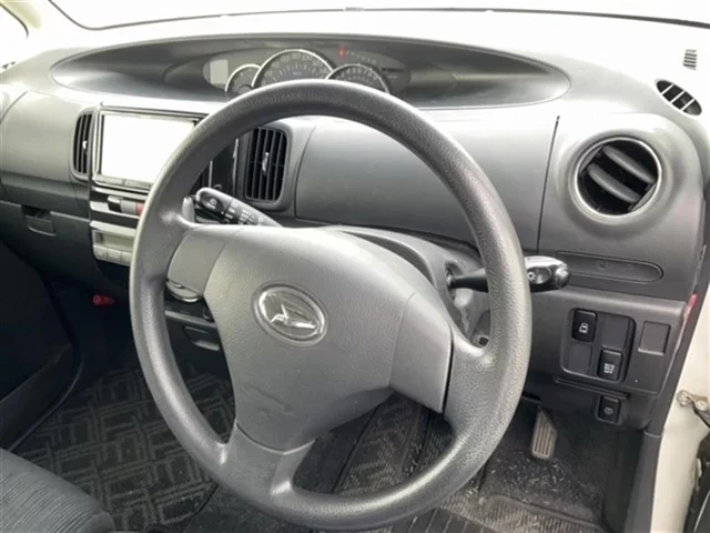 Daihatsu Tanto  с аукциона в Японии