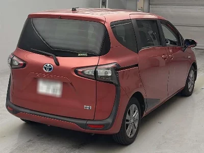 Toyota Sienta