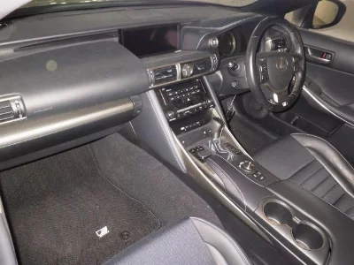 Lexus IS300