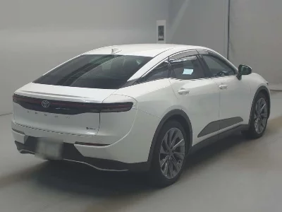 Toyota Crown Crossover