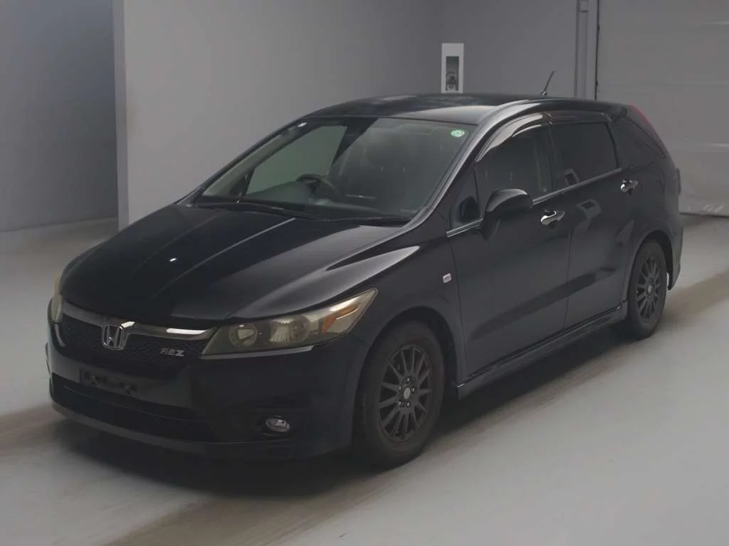 Honda Stream  с аукциона в Японии