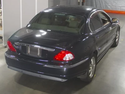 Jaguar X-Type