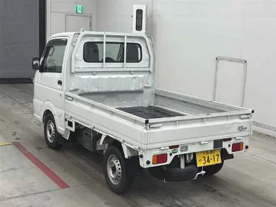 Mazda Scrum Truck