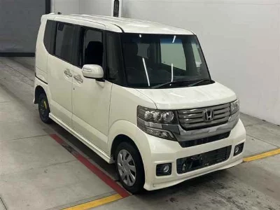 Honda N BOX CUSTOM