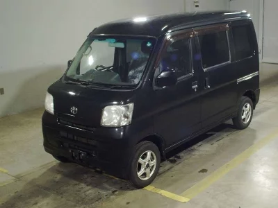 Toyota Pixis Van
