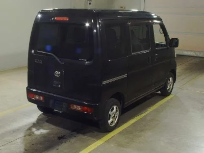 Toyota Pixis Van