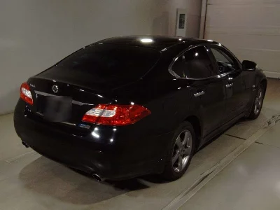 Nissan FUGA HYBRID