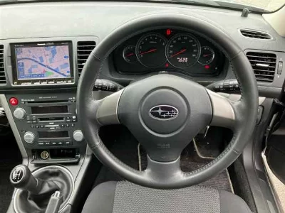 Subaru Legacy B4