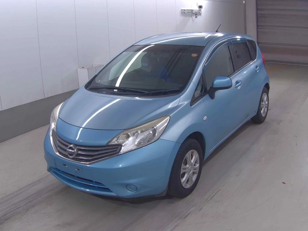 Nissan Note  с аукциона в Японии