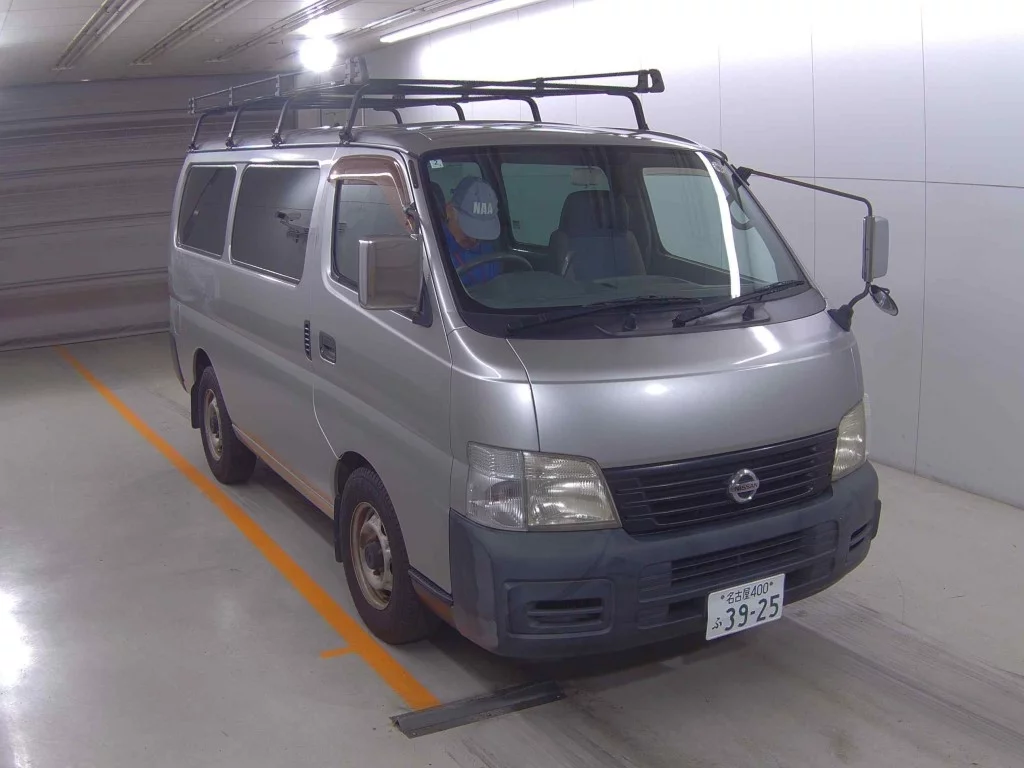 Nissan Caravan  с аукциона в Японии