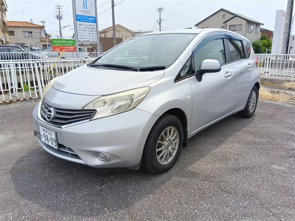 Nissan Note  с аукциона в Японии