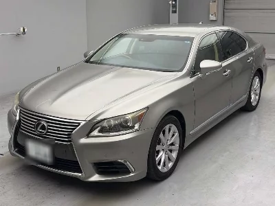 Lexus LS460L