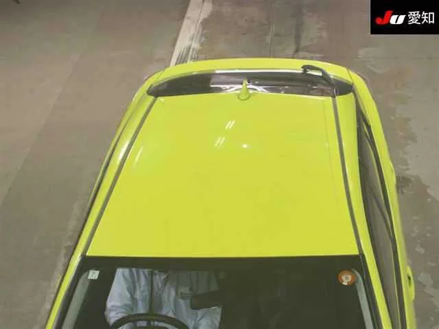Toyota Prius  с аукциона в Японии