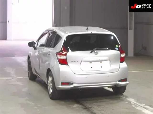 Nissan Note  с аукциона в Японии