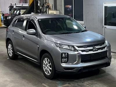 Mitsubishi RVR