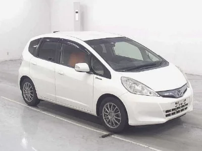 Honda FIT HYBRID