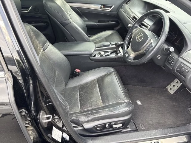 Lexus GS  с аукциона в Японии