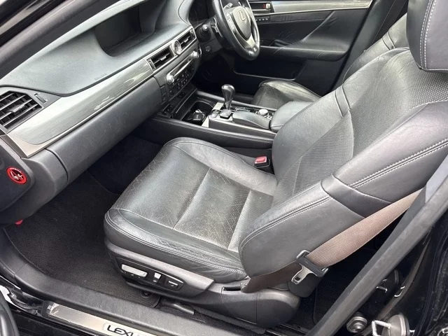 Lexus GS  с аукциона в Японии