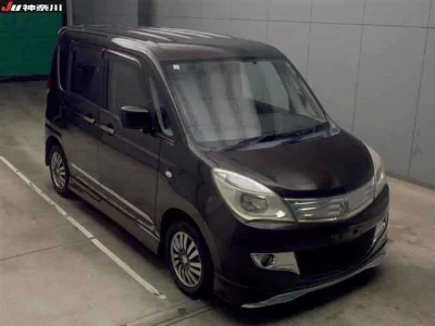 Mitsubishi Delica D:2