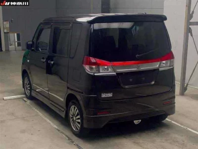 Mitsubishi Delica D:2