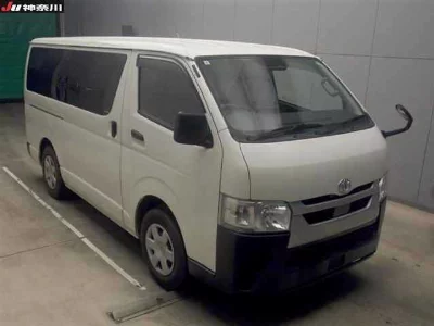 Toyota HiAce Van