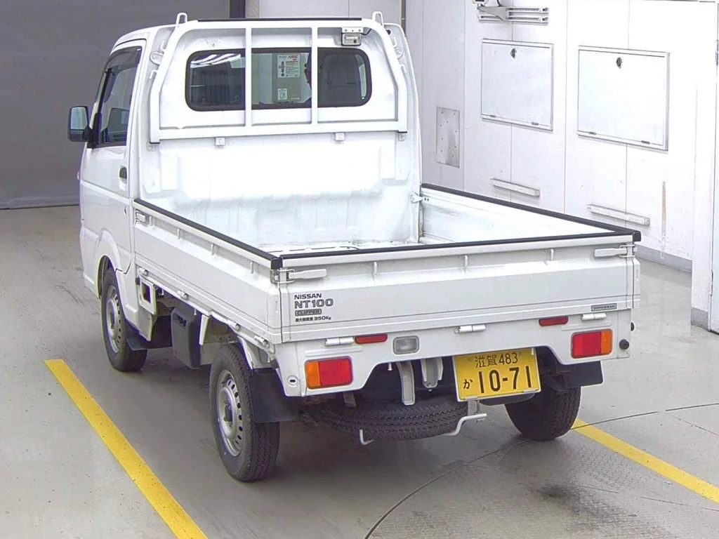 Nissan NT100 Clipper  с аукциона в Японии