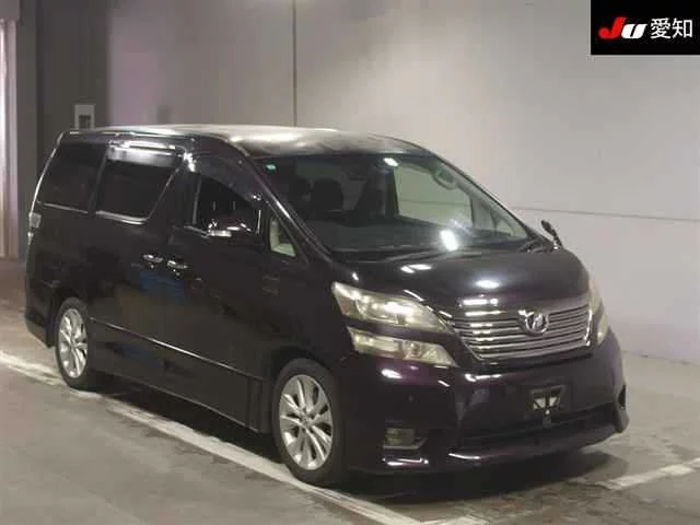 Toyota Vellfire  с аукциона в Японии