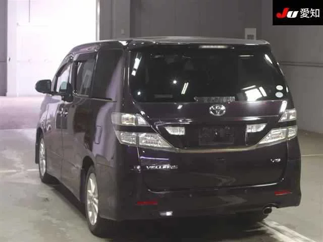 Toyota Vellfire  с аукциона в Японии