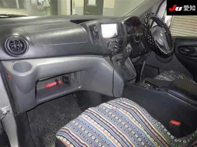 Nissan NV200 VANETTE VAN