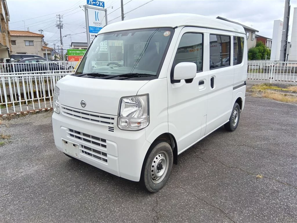 Nissan NV100 Clipper  с аукциона в Японии