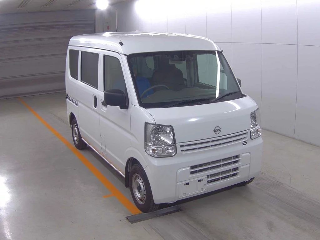 Nissan Clipper  с аукциона в Японии