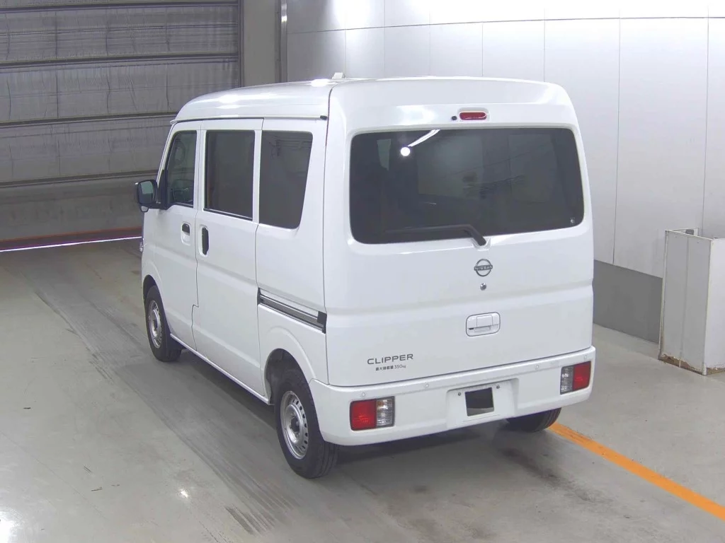 Nissan Clipper  с аукциона в Японии