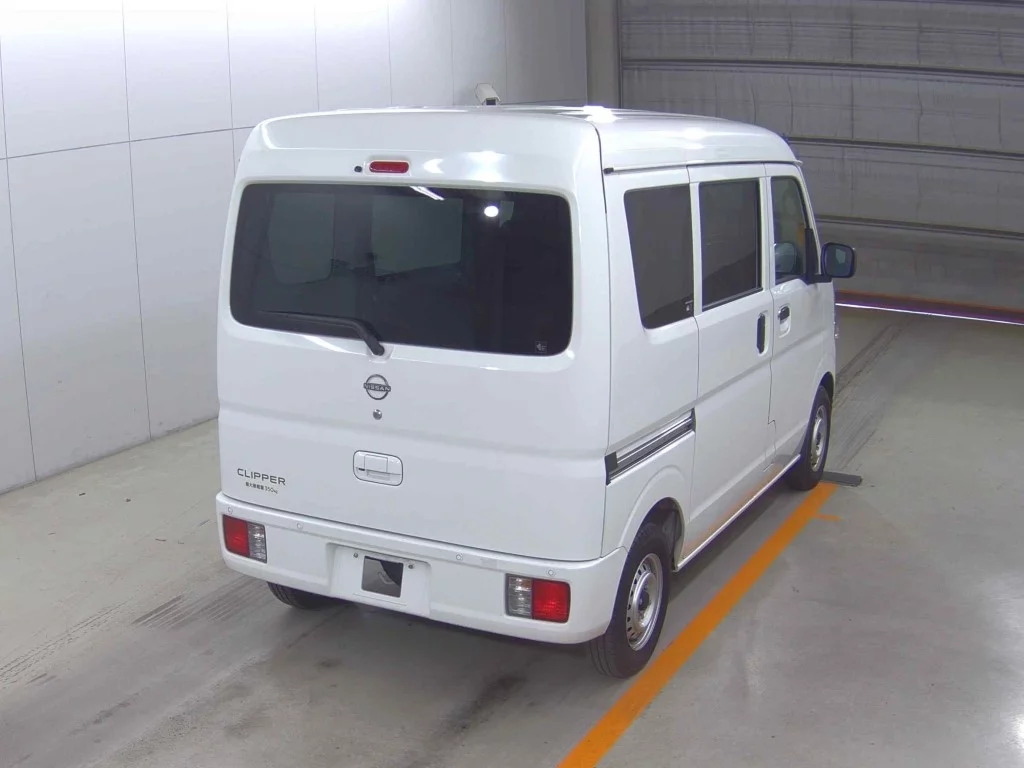 Nissan Clipper  с аукциона в Японии