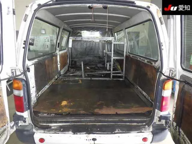 Toyota DYNA VAN  с аукциона в Японии