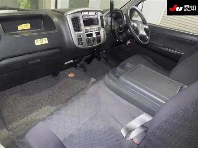 Nissan Caravan  с аукциона в Японии