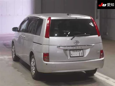 Toyota Isis