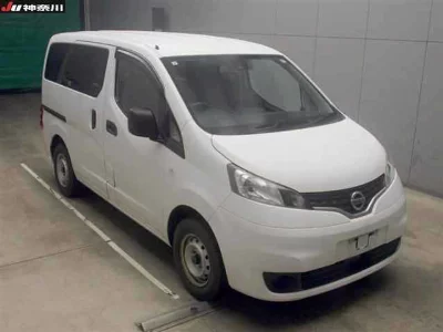 Nissan NV200 VANETTE VAN