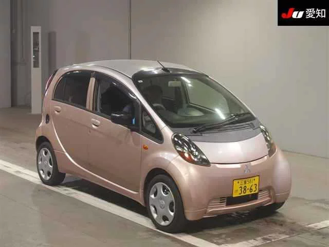 Mitsubishi i  с аукциона в Японии
