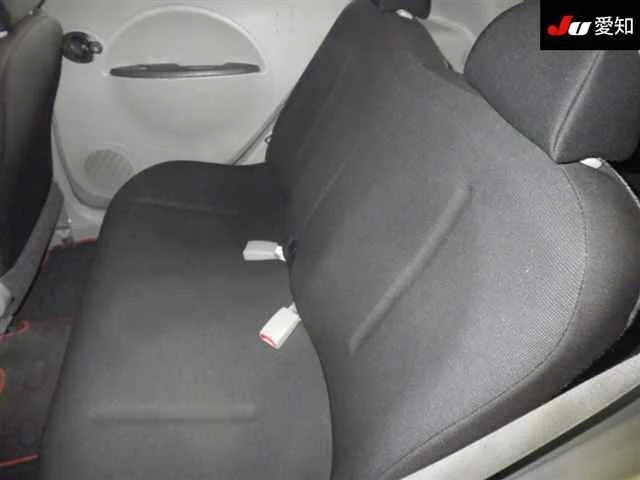 Mitsubishi i  с аукциона в Японии