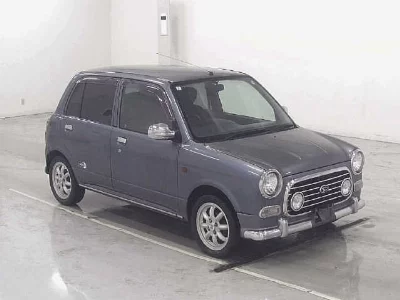 Daihatsu Mira Gino