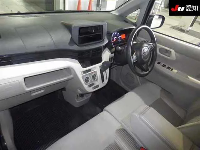 Daihatsu Move  с аукциона в Японии