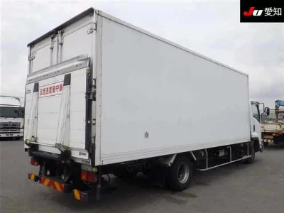 Isuzu Forward