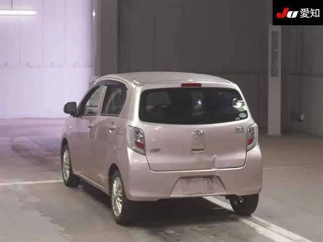Daihatsu Mira e:S  с аукциона в Японии