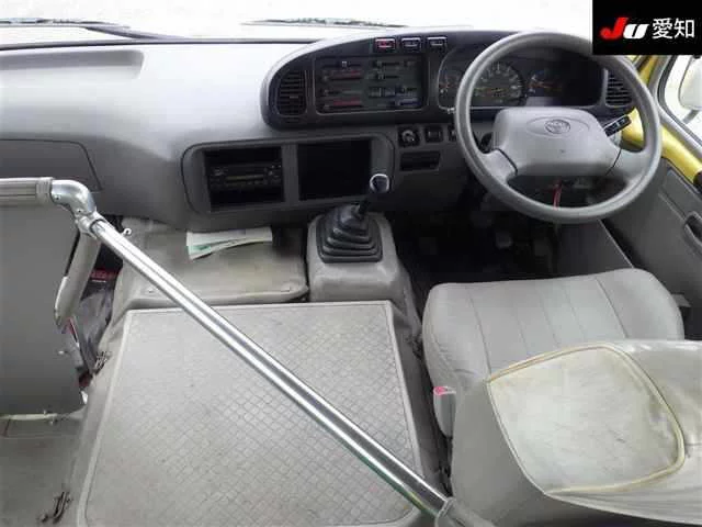 Toyota Coaster  с аукциона в Японии